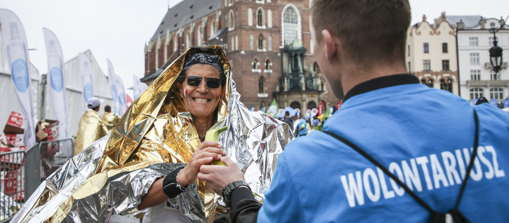 Największe satysfakcję przynoszą nam doświadczenia, które obarczone są wysiłkiem i możliwością porażki. Na mecie 16. PZU Cracovia Maraton , 30 kwietnia 2017 r. fot. Beata Zawrzel / Reporter