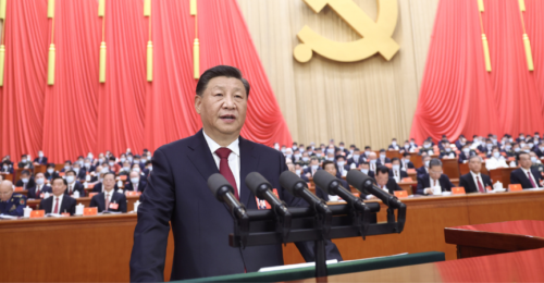 Przewodniczący Chińskiej Partii Ludowej Xi Jinping przemawia na XX zjeździe Komunistycznej Partii Chin, Pekin, 24 października 2022 r. fot. Ju Peng / Xinhua / East News