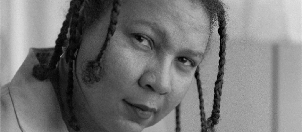 bell hooks, Nowy Jork, 1996 r. fot. Karjean Levine / Getty