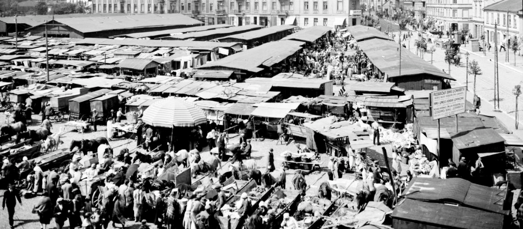 Rynek Leonarda (ob. Plac Niepodległości) w Łodzi, 1931 r. fot. Archiwum Państwowe w Łodzi