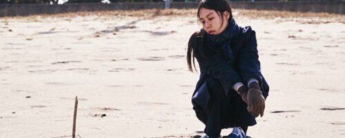 Kadr z filmu „Samotnie na plaży pod wieczór" fot. Courtesy Cinema Guild
