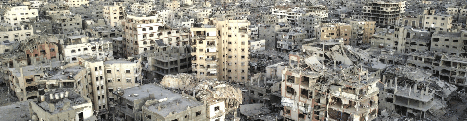 Zniszczenia w mieście Gaza po wycofaniu się armii izraelskiej, październik 2025 r.